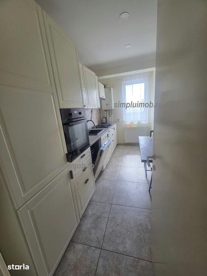 Apartament cu 3 camere decomandat în Chiajna