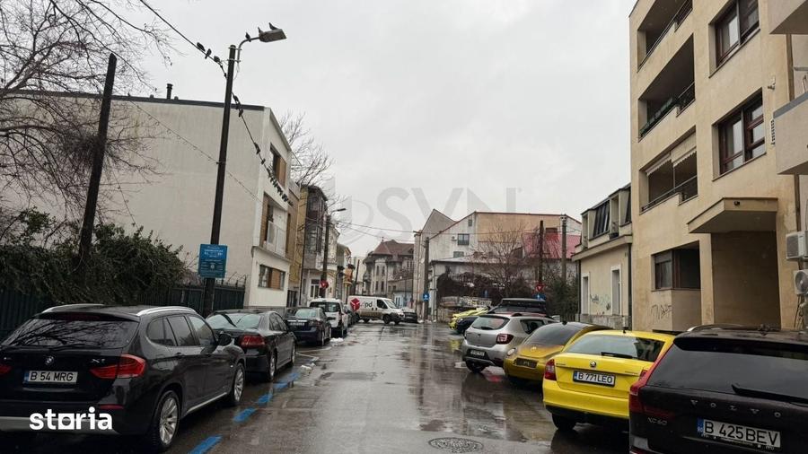 Apartament cu 2 camere decomandat în Calea Victoriei