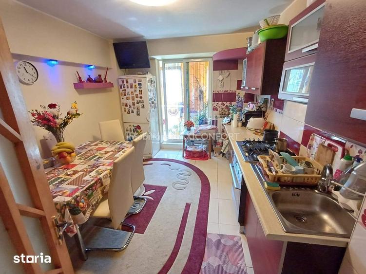 Apartament cu 3 camere în Buzaului