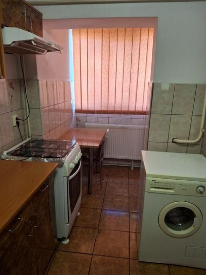 Apartament cu 2 camere nedecomandat în Fălticeni