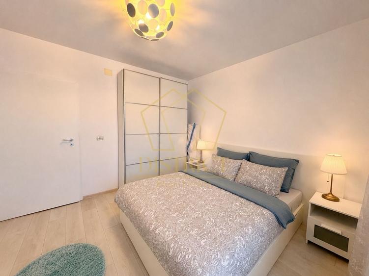 Apartament cu 2 camere semidecomandat, mobilat în Giroc