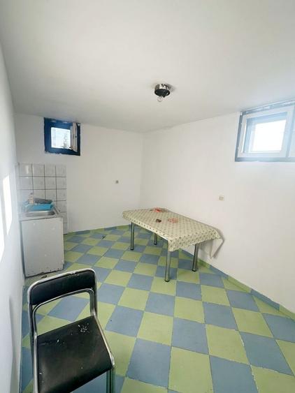 Casă individuală cu 5 camere cu Canalizare în Oncea