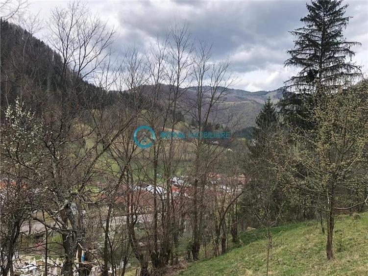 Teren Construcții intravilan de 5041.41015625 mp, în Voineasa