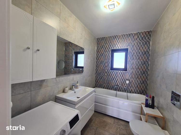 Casă cu 3 camere cu Teren 250 Mp în Lilieci