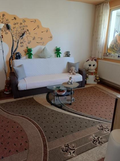 Inchiriez apartament 2 camere - 7