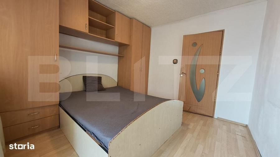 Apartament cu 3 camere decomandat în Nufărul