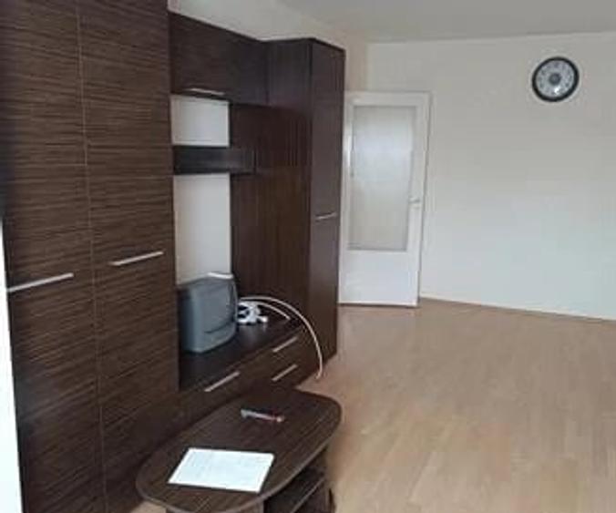 Garsonieră decomandată în Șagului