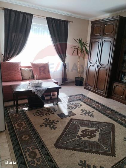 Casă cu 4 camere în Valea Hotarului