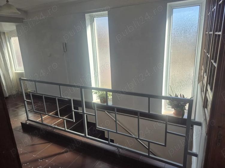 Casă cu Teren 164 Mp în Delfinariu