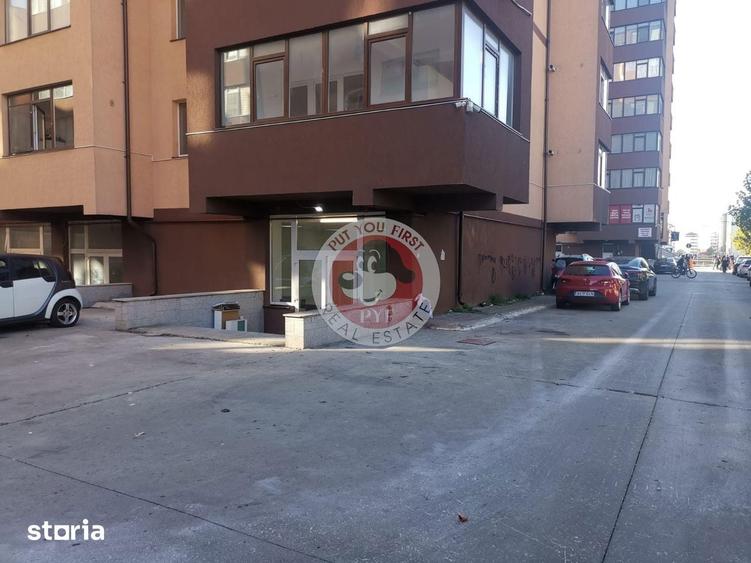 Spațiu comercial, de 69 mp, în Militari