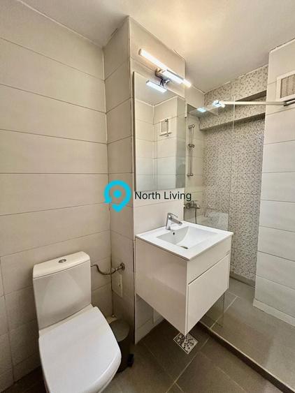 Apartament cu 4 camere decomandat, mobilat în Decebal