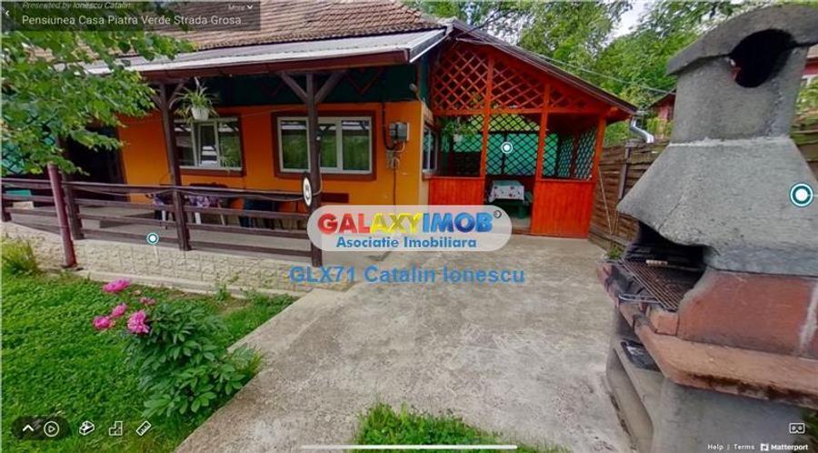 Casă cu 5 camere cu Teren 1000 Mp în Central