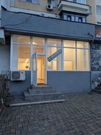 Spațiu comercial, de 83 mp, în Narcisa