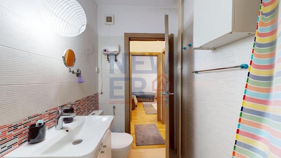 Apartament cu 2 camere semidecomandat, mobilat în 1 Mai