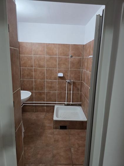 Apartament cu 2 camere decomandat în Mătăsari