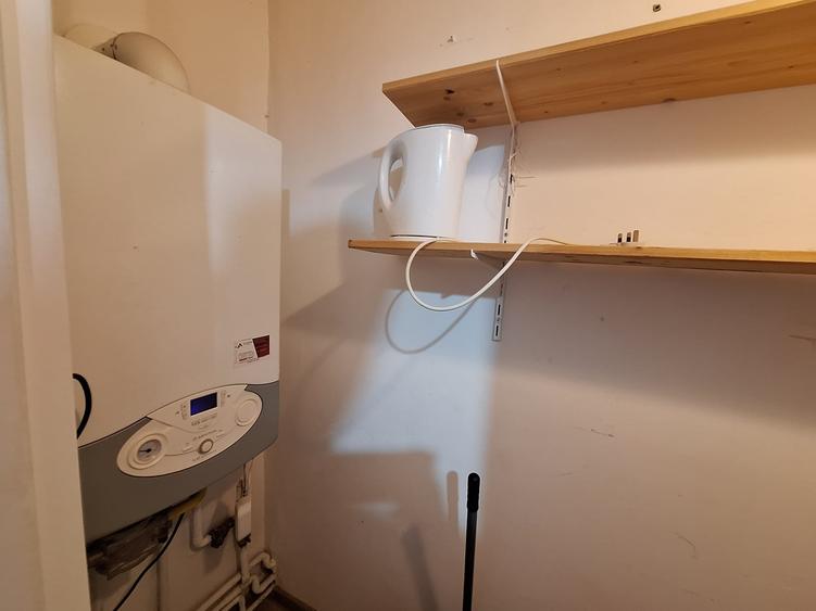 Apartament cu 3 camere semidecomandat, mobilat în Șagului