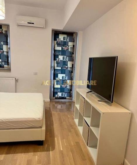Apartament cu 3 camere decomandat, mobilat în Sisești