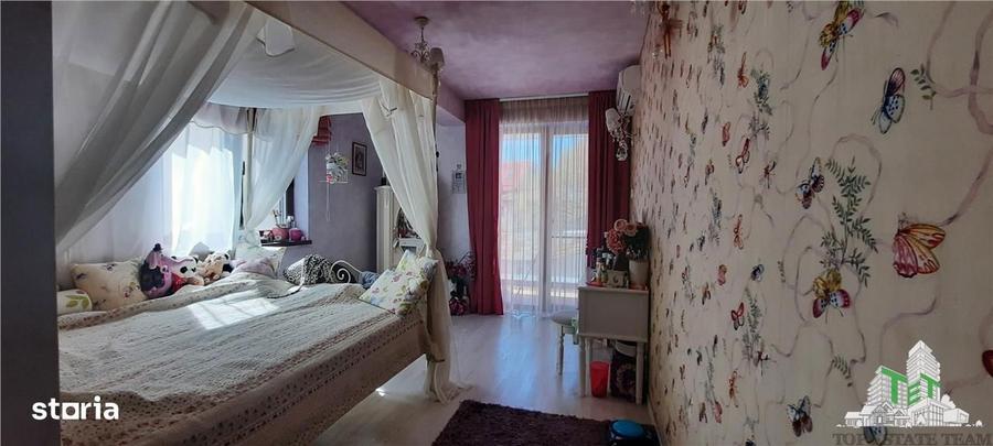 Vila eleganta de vanzare in Damaroaia - 11