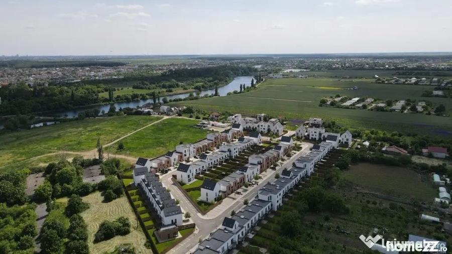 Apartament cu 2 camere semidecomandat în Balotești