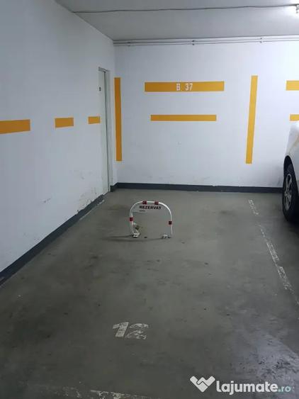Apartament cu 4 camere decomandat, mobilat în Nordului
