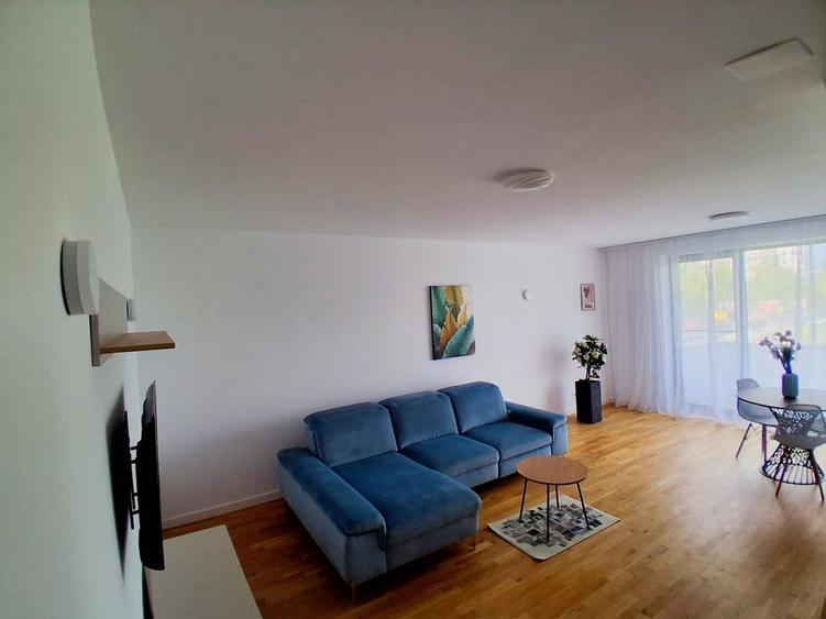 Apartament cu 2 camere decomandat în Străulești
