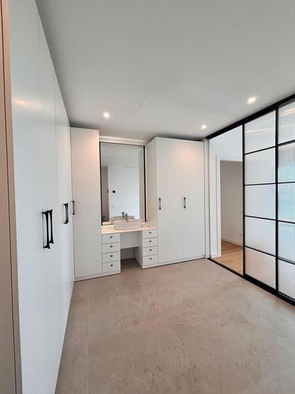 Apartament cu 4 camere în Floreasca
