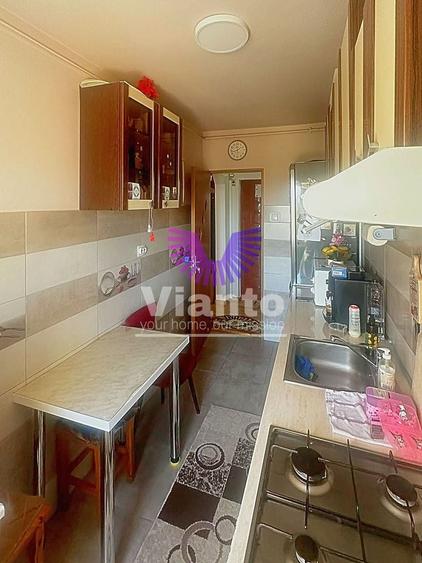 Apartament cu 2 camere decomandat, mobilat în Vasile Aaron
