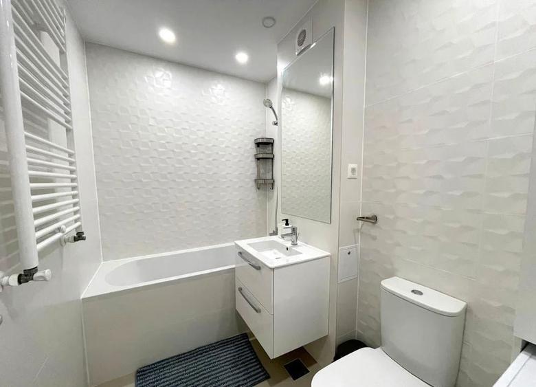 Apartament cu 2 camere semidecomandat, mobilat în Theodor Pallady