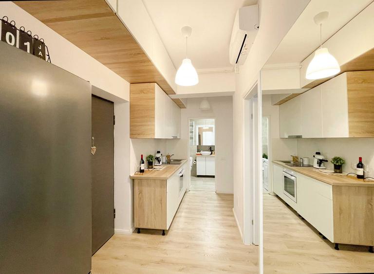 Apartament cu 3 camere decomandat în Regie