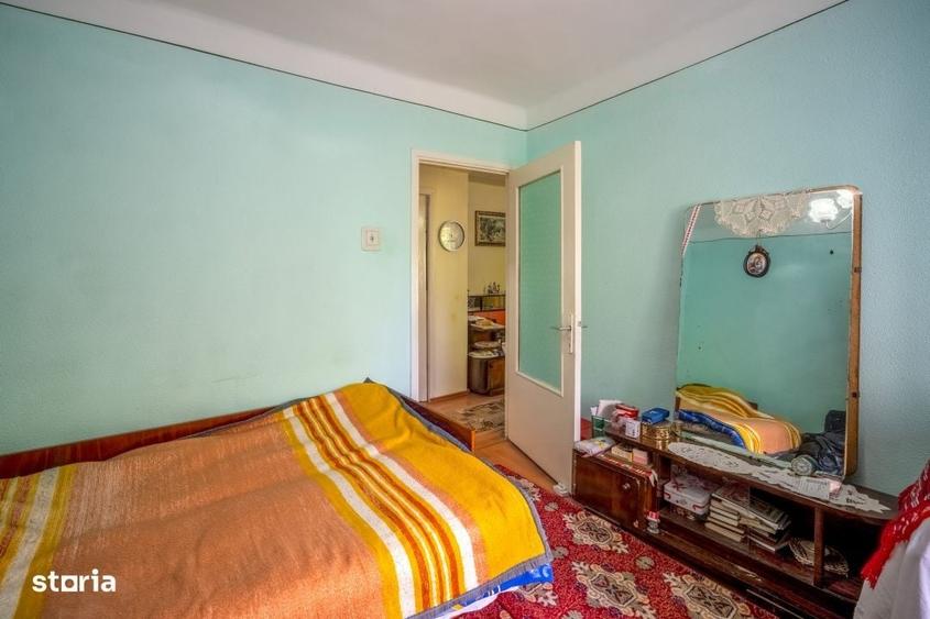Apartament cu 3 camere în Gruia