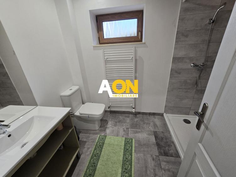 Casă individuală cu 6 camere cu Canalizare în Ciugud