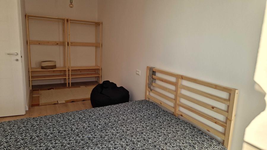 Apartament cu 2 camere semidecomandat în Titan