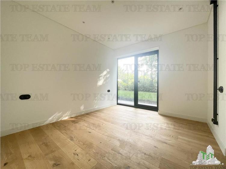 Apartament cu 3 camere decomandat în Barbu Văcărescu