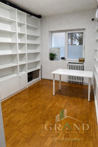 Apartament cu 3 camere decomandat, mobilat în Zorilor