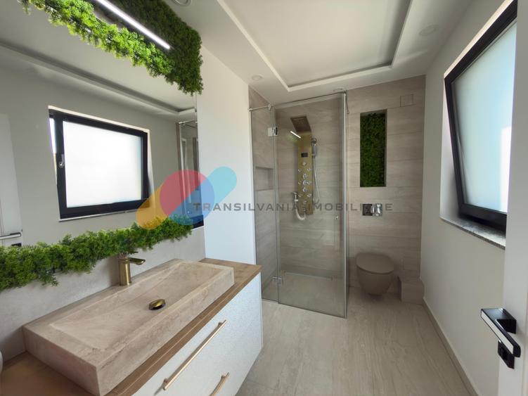 Casă individuală cu 5 camere cu Canalizare în Făget