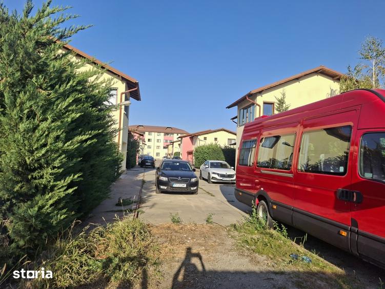 Teren de 9861 mp, în Blejoi