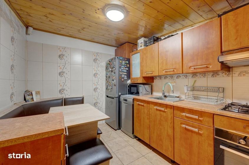 Casă cu 4 camere cu Teren 168 Mp în Băneasa