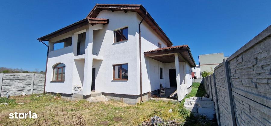 Vila P+1, zona linistita, pentru doua famili. - 6
