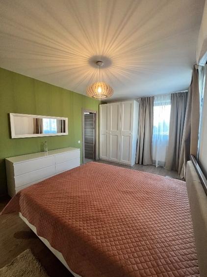 Apartament cu 3 camere semidecomandat, mobilat în Cotroceni