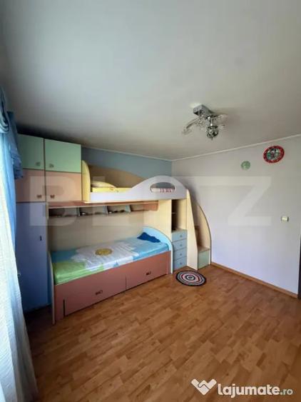 Casă cu 4 camere cu Teren 1000 Mp în Central