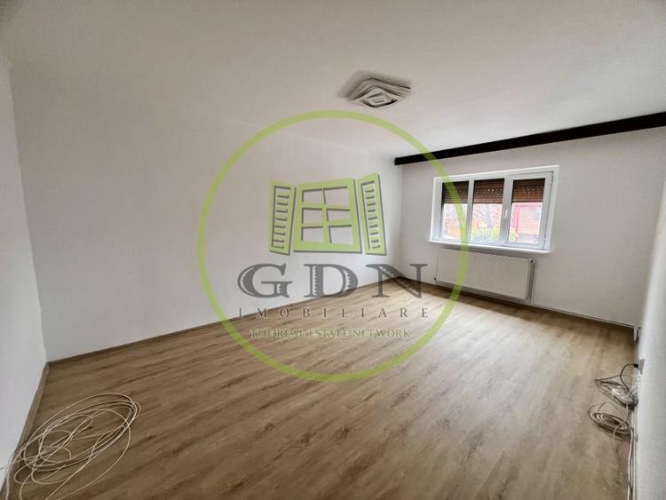 Apartament cu 2 camere decomandat, mobilat în Rovine