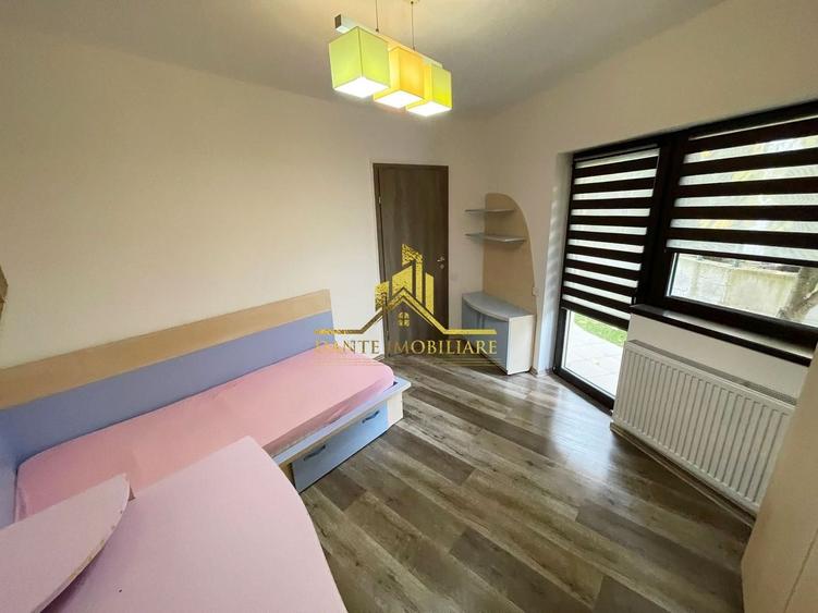 Apartament cu 3 camere semidecomandat, mobilat în Bună Ziua