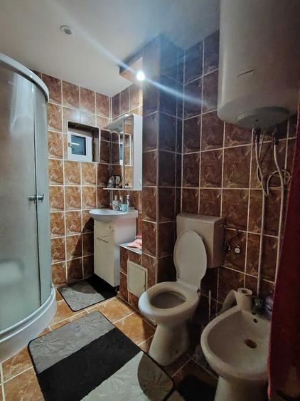 Apartament cu 2 camere semidecomandat în Exterior Vest