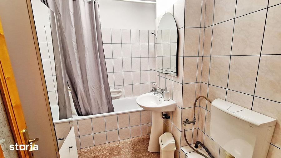 Apartament cu 2 camere semidecomandat în Răcădău