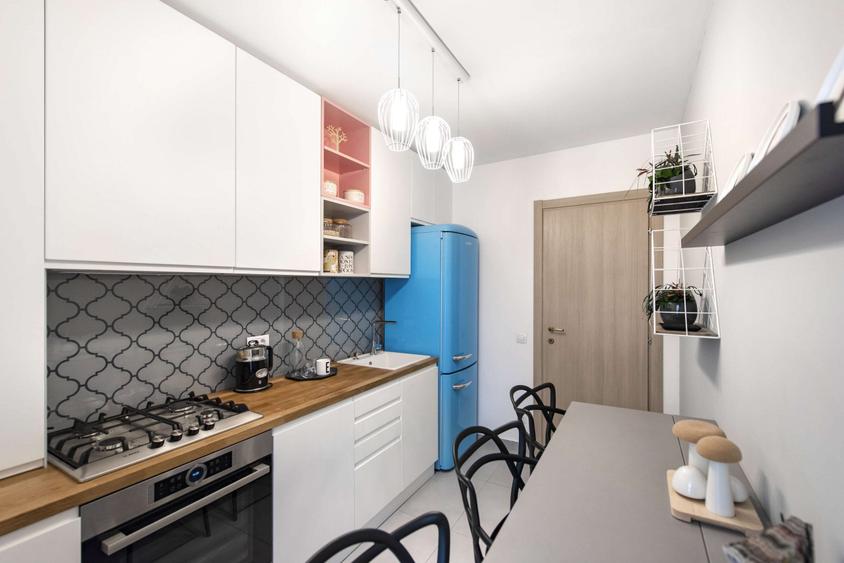 Apartament cu 3 camere decomandat în Central