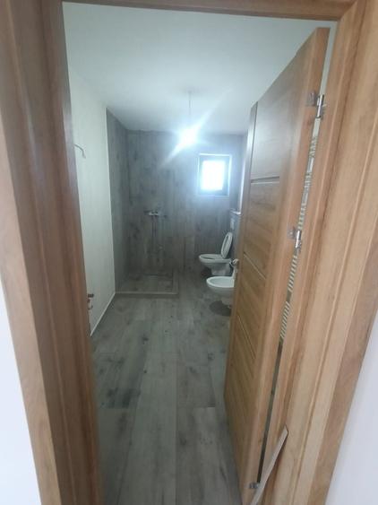 Casă cu 2 camere în Central