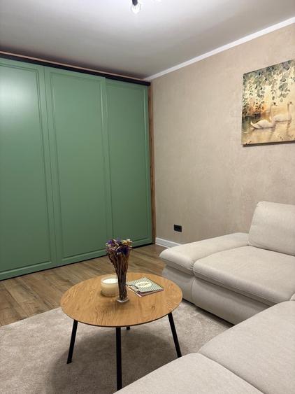 Apartament cu 2 camere decomandat în Precista