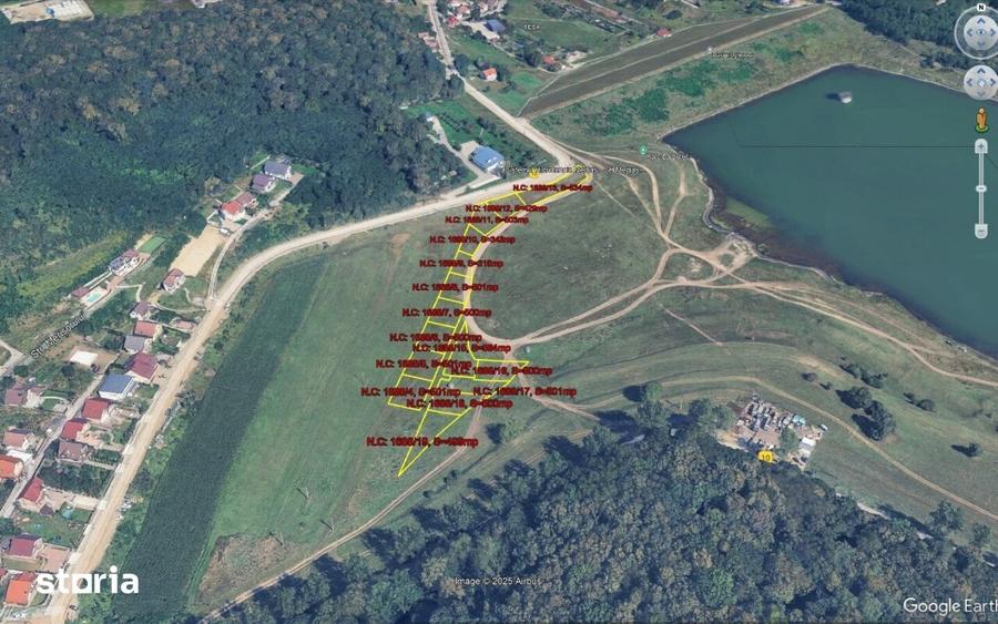 Teren de 9100 mp, în Central