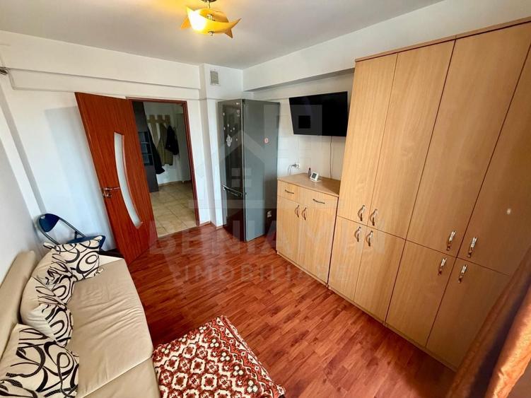 Apartament cu 2 camere decomandat, mobilat în Craiovița Nouă
