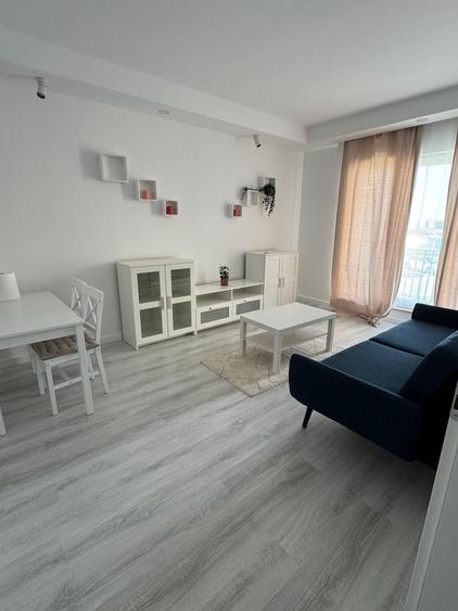 Apartament cu 2 camere decomandat în Crețuleasca